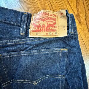 NWOT Levi's 501 Classic Button Fly Straight‎ Leg Dk Wash Denim Jeans Size 40x32